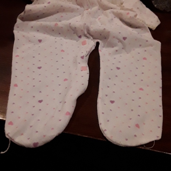 LULLABY LAND  BABY  ONESIE  FOOTED. - Picture 4 of 5